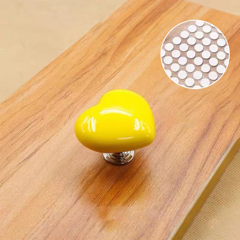 Hartvormige toiletknop