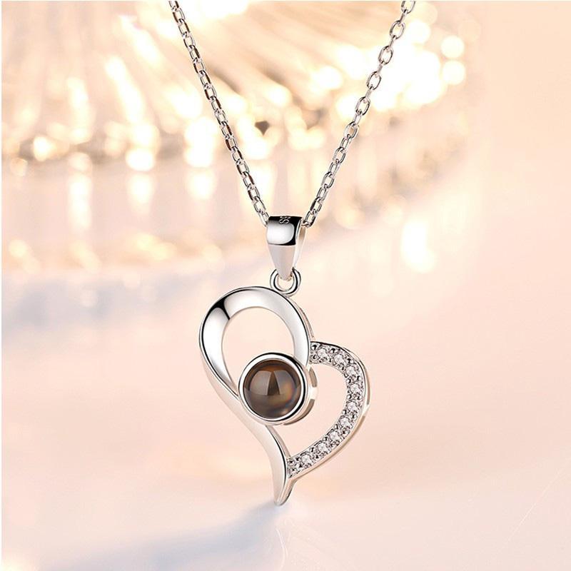 Collier Coeur De Projection D'amour (Je T'aime En 100 Langues)