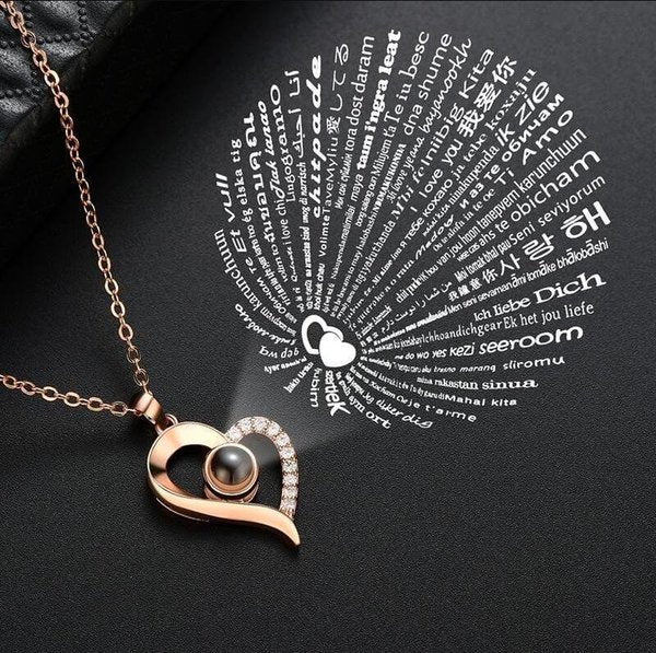 Collier Coeur De Projection D'amour (Je T'aime En 100 Langues)
