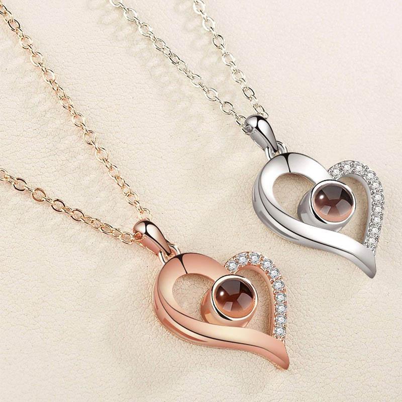 Collier Coeur De Projection D'amour (Je T'aime En 100 Langues)