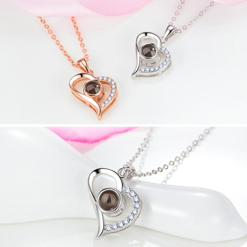 Collier Coeur De Projection D'amour (Je T'aime En 100 Langues)